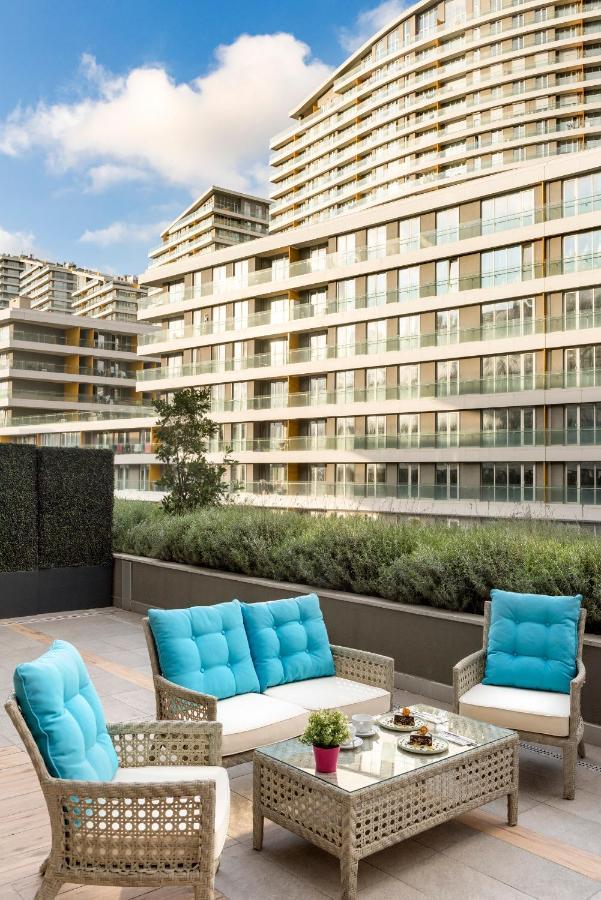 The Superior Living Batisehir Lägenhet Istanbul Exteriör bild